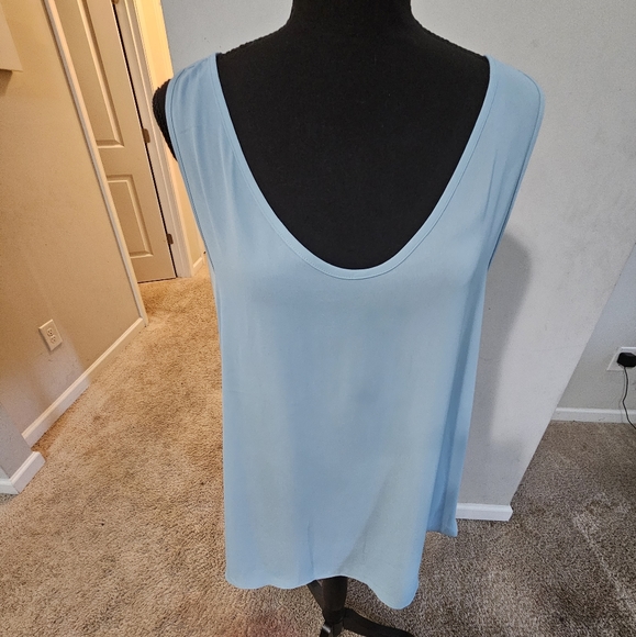LOFT Tops - Anne Taylor Loft Knit Tanktop In Large- Gently used